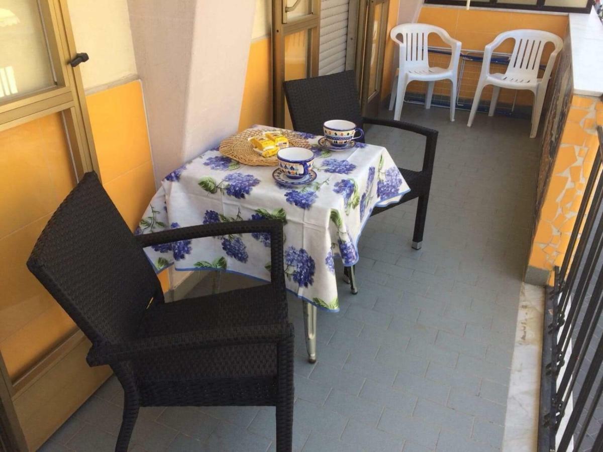 Casa Cristina Appartement Maiori Buitenkant foto